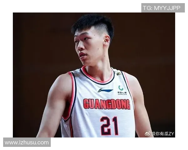 张昊：从普通少年到篮球明星的奋斗历程与心路历程分享